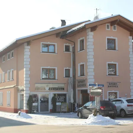 In Near Lift Hochzillertal شقة