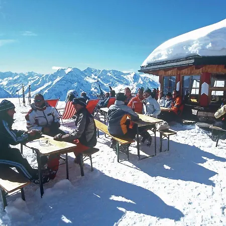 In Near Lift Hochzillertal 乌登斯