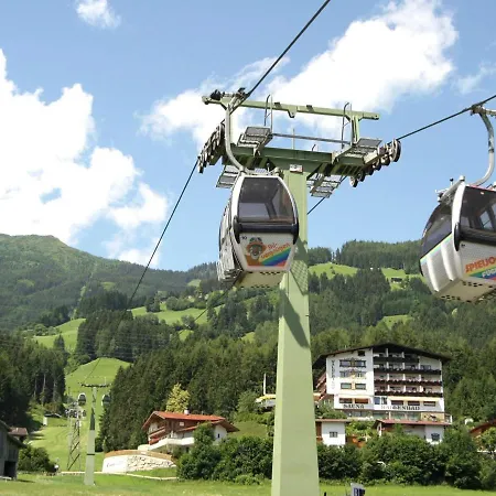 In Near Lift Hochzillertal Lägenhet